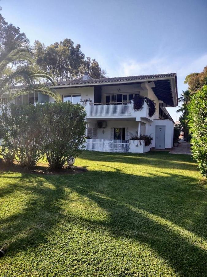 Puerto Banus Apartment Near Beachfront, Sunny Terrace, Pool, Tennis Court, Parking And Movies Projector Marbella Exterior foto