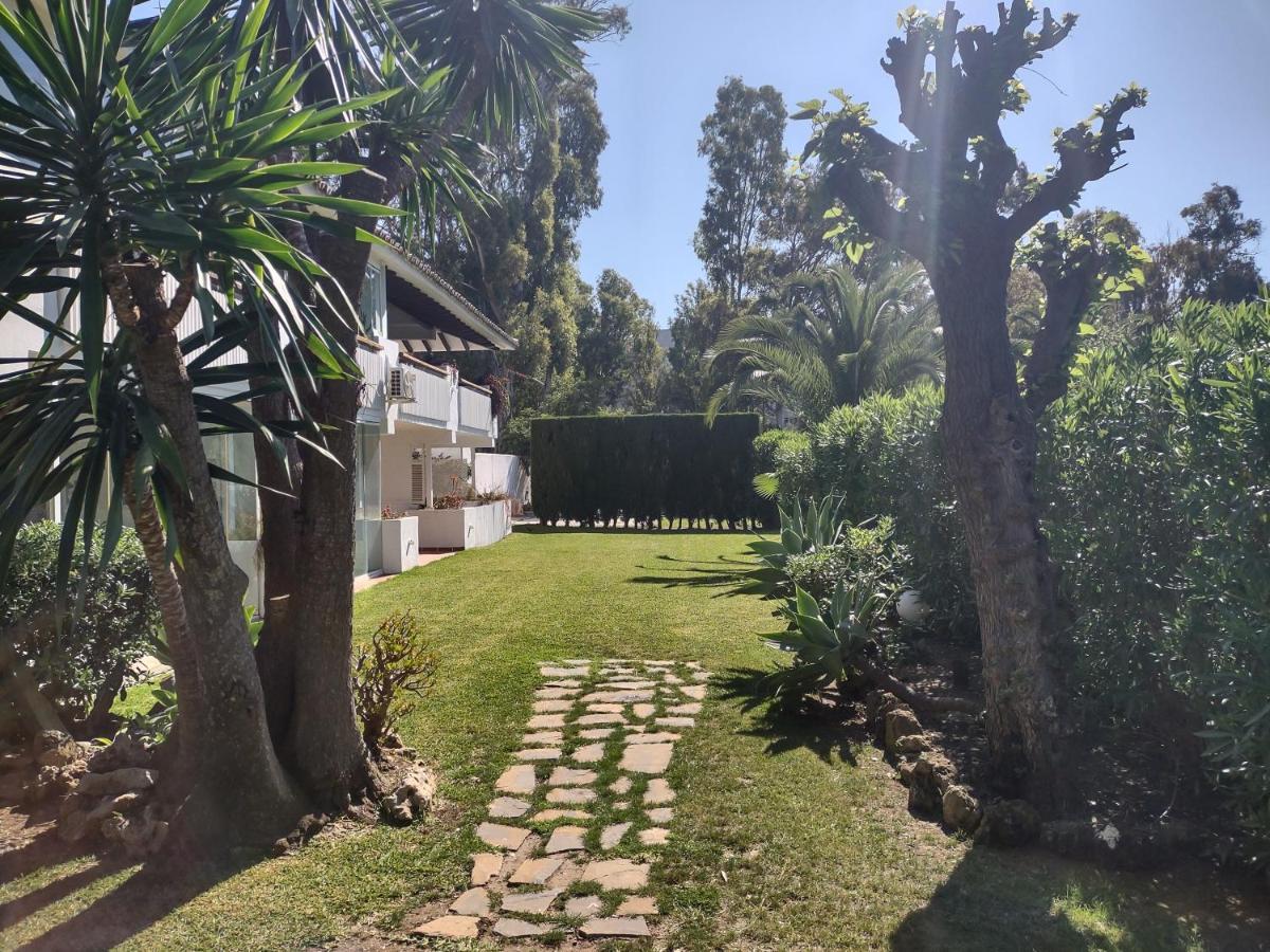Puerto Banus Apartment Near Beachfront, Sunny Terrace, Pool, Tennis Court, Parking And Movies Projector Marbella Exterior foto