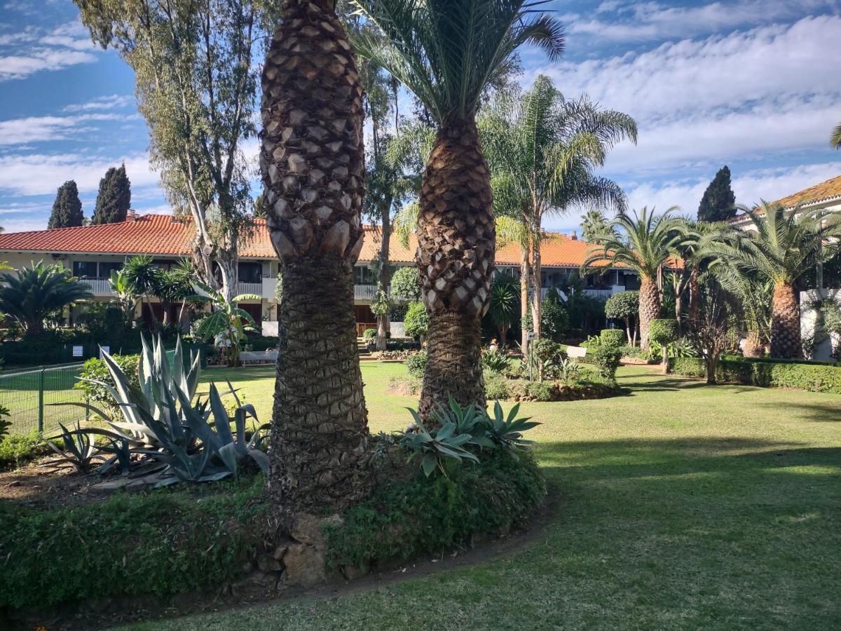 Puerto Banus Apartment Near Beachfront, Sunny Terrace, Pool, Tennis Court, Parking And Movies Projector Marbella Exterior foto